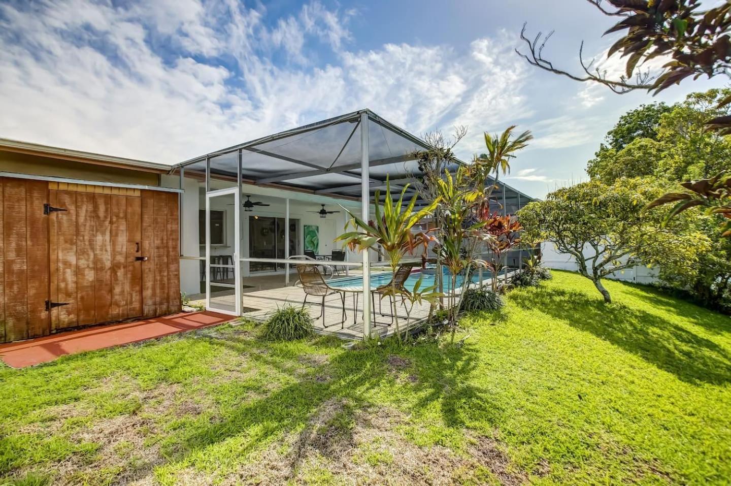Serenity Spot Wd Pool, Lake, River & Canal View Sunrise Exterior photo